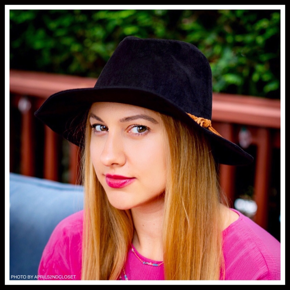 DAVID & YOUNG BLACK VEGAN SUEDE WIDE PANAMA HAT - Picture 1 of 8